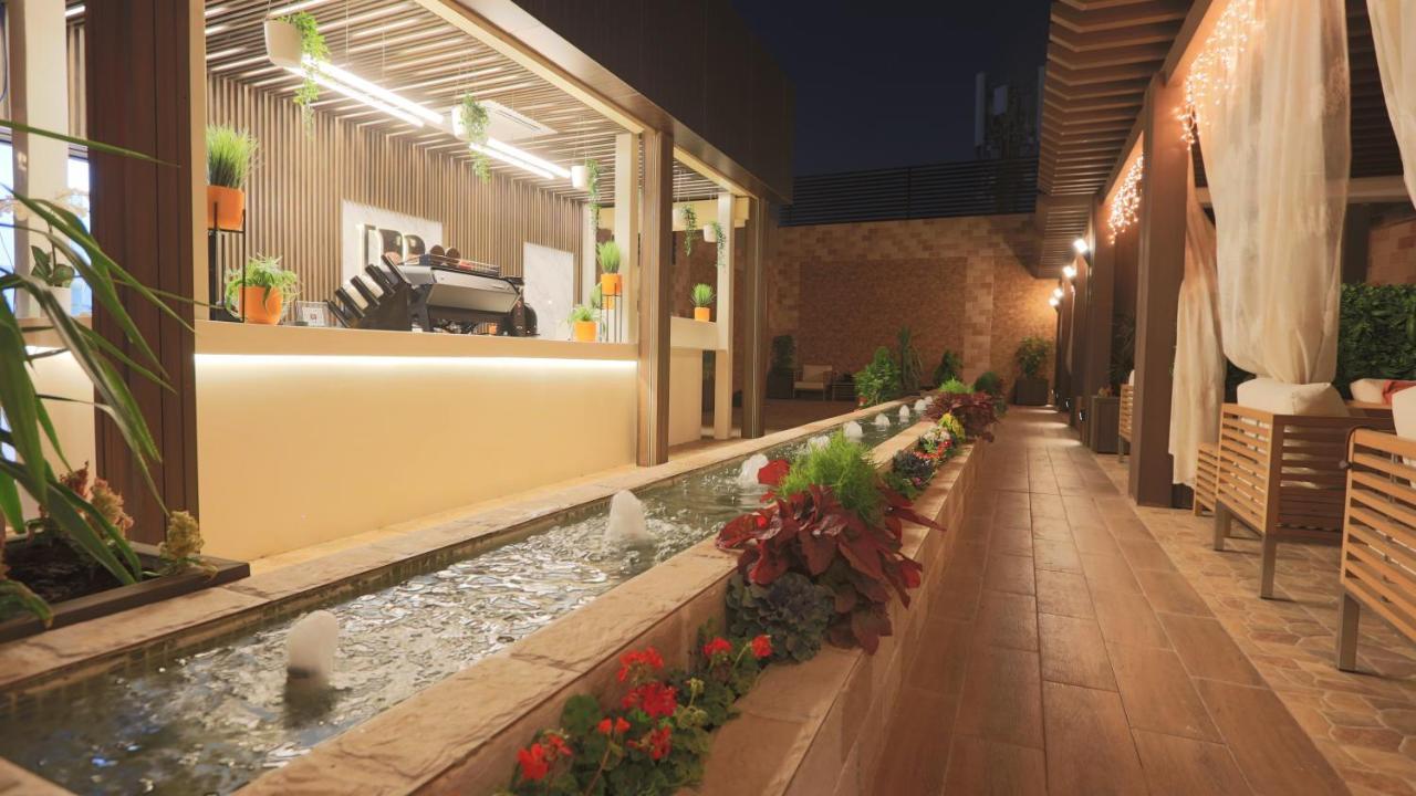 Broad Almkan Apart Hotel 타이프 외부 사진